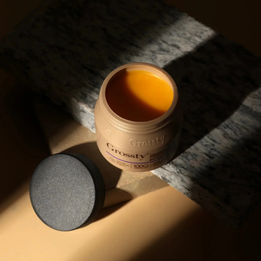 Plaukų kaukė ar kondicionierius: kuo skiriasi ir kada ką naudoti?