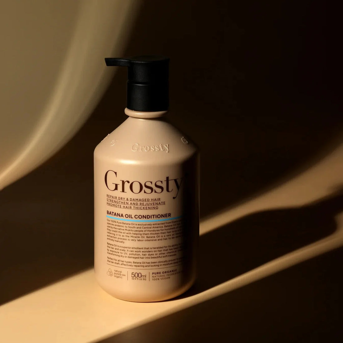 Kaip teisingai plauti plaukus: 10 taisyklių, kad jie būtų glotnūs ir nesausėtų